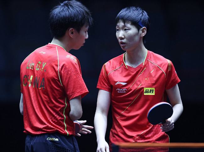 感到振奋 感到振奋